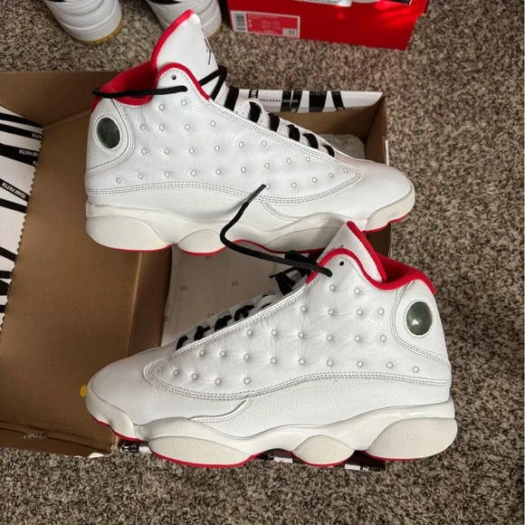 Jordan 13 retro ‘History of Flight’ Sz. 8 men’s - Picture 2 of 7
